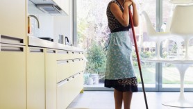 Bărbat obligat să-și plătească fosta soție pentru că a făcut curat și de mâncare în timpul căsniciei